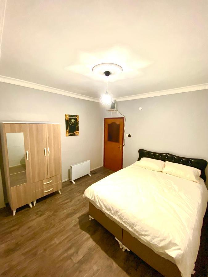 شقة Triplex House Near The Airport Arnavutkoy المظهر الخارجي الصورة