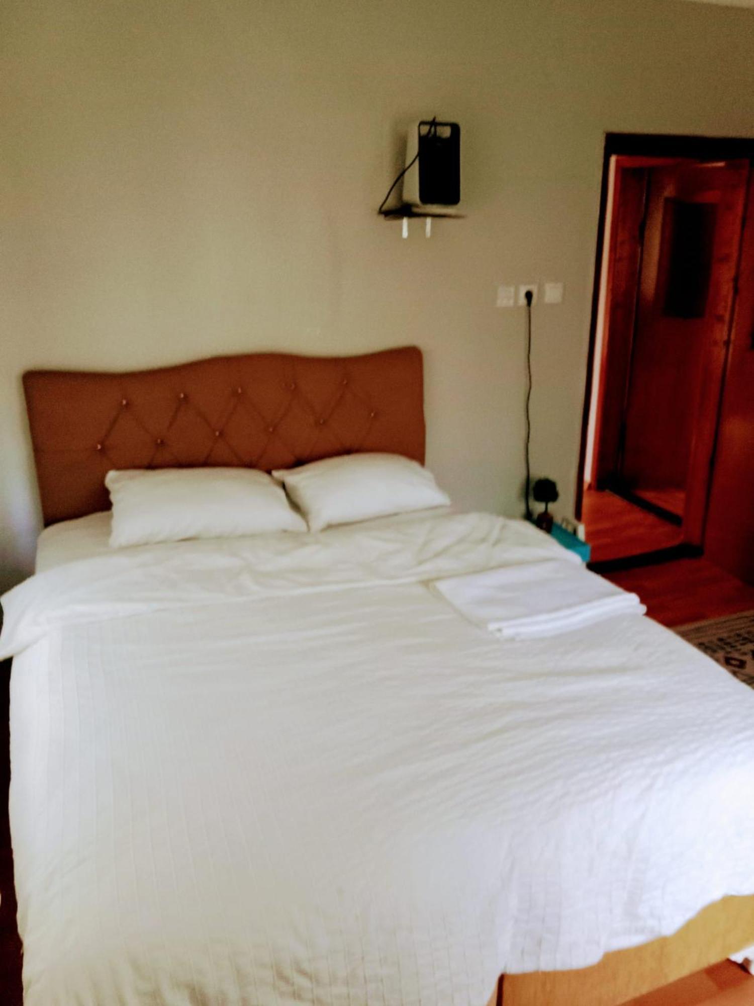 شقة Triplex House Near The Airport Arnavutkoy المظهر الخارجي الصورة